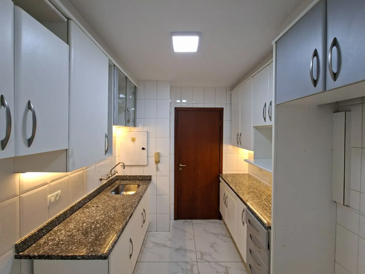 Apartment with 3 bedrooms and 94 m², no parking — photo 2