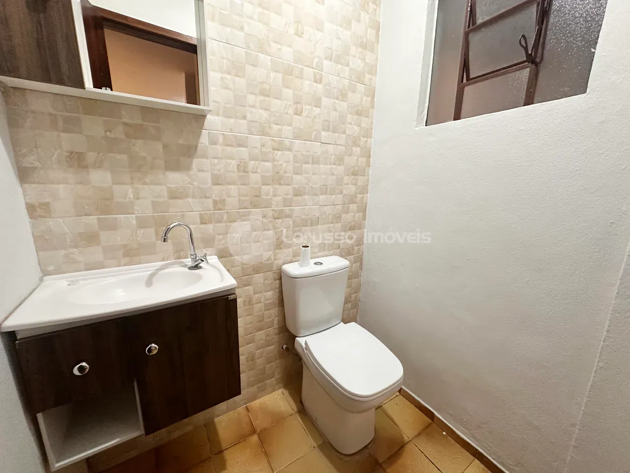 3-bedroom house with a home office — photo 17