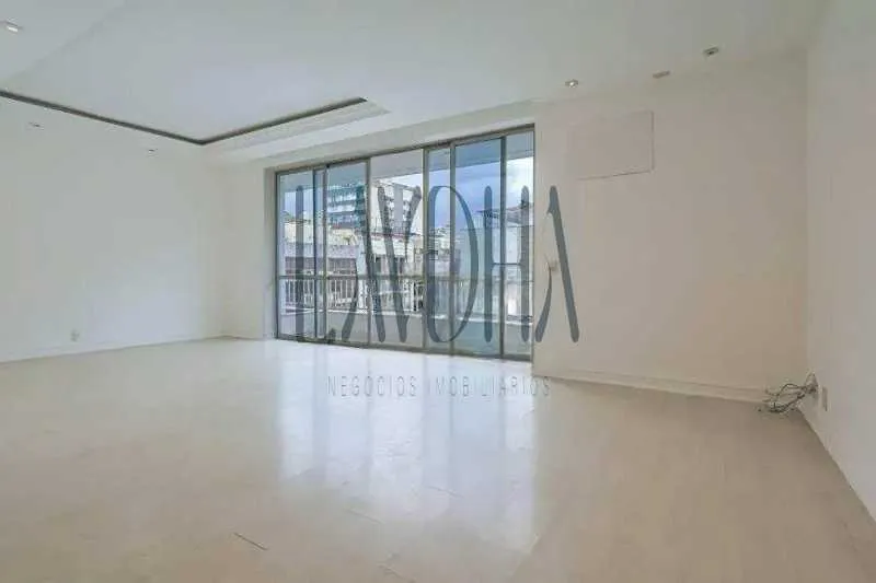 Duplex penthouse with balcony grill and 4 bedrooms — photo 18