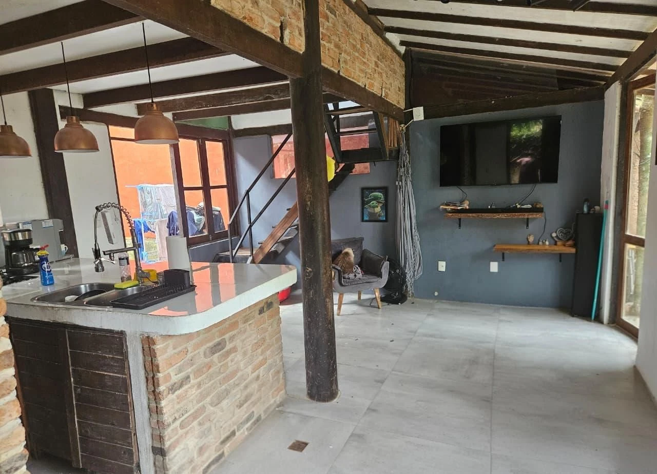 Furnished house with 2 bedrooms and open-plan gas kitchen — photo 2