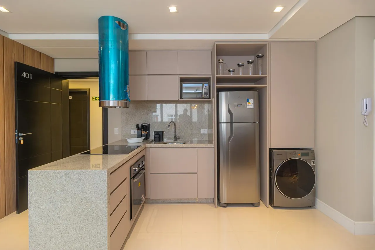 1-bedroom apartment with open-plan kitchen and 80 m² — photo 6
