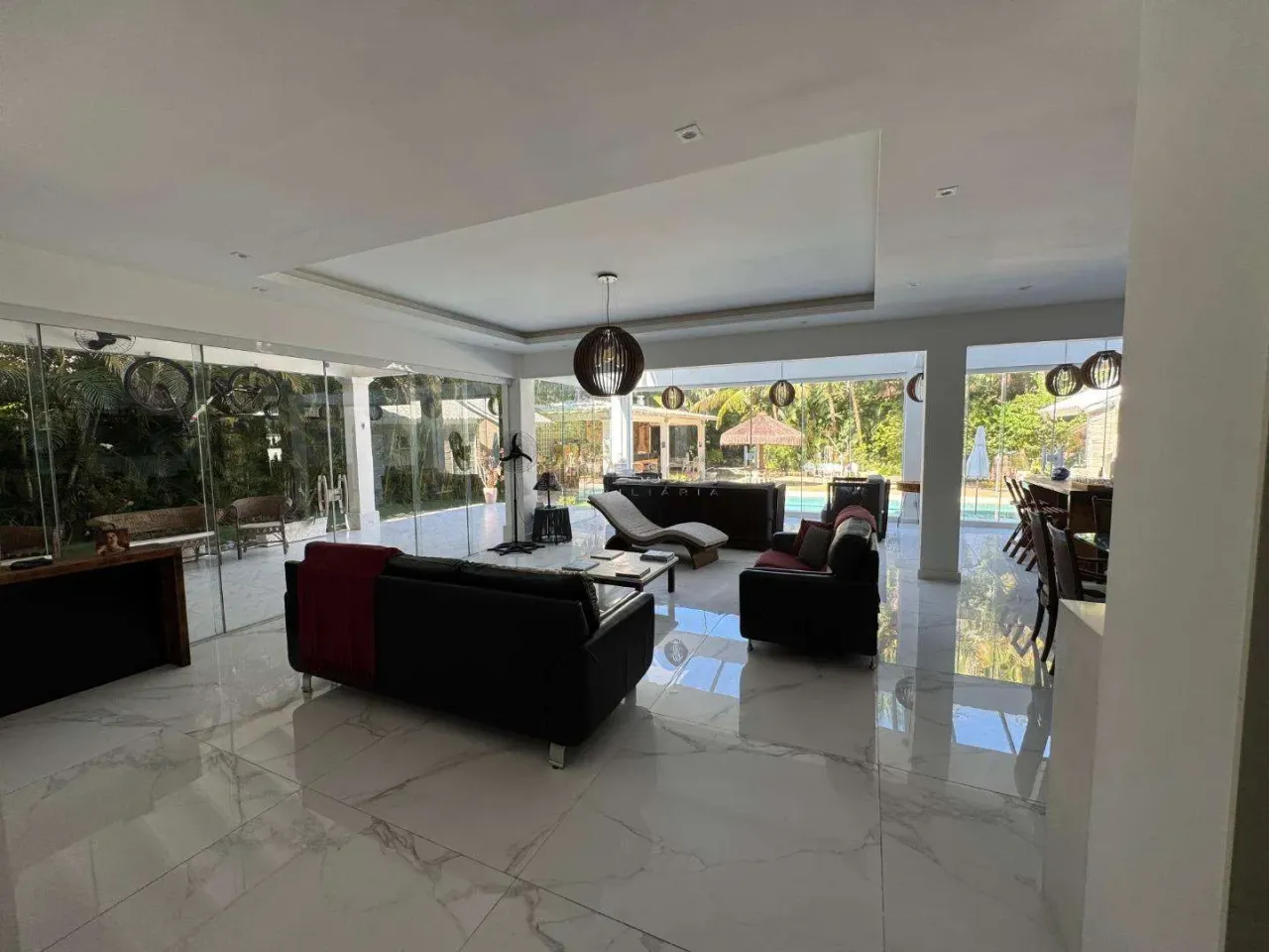 Casa de condomínio com 5 quartos e 5 banheiros — photo 9