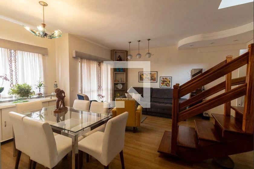Apartamento mobiliado, 119 m², com espaço de home office