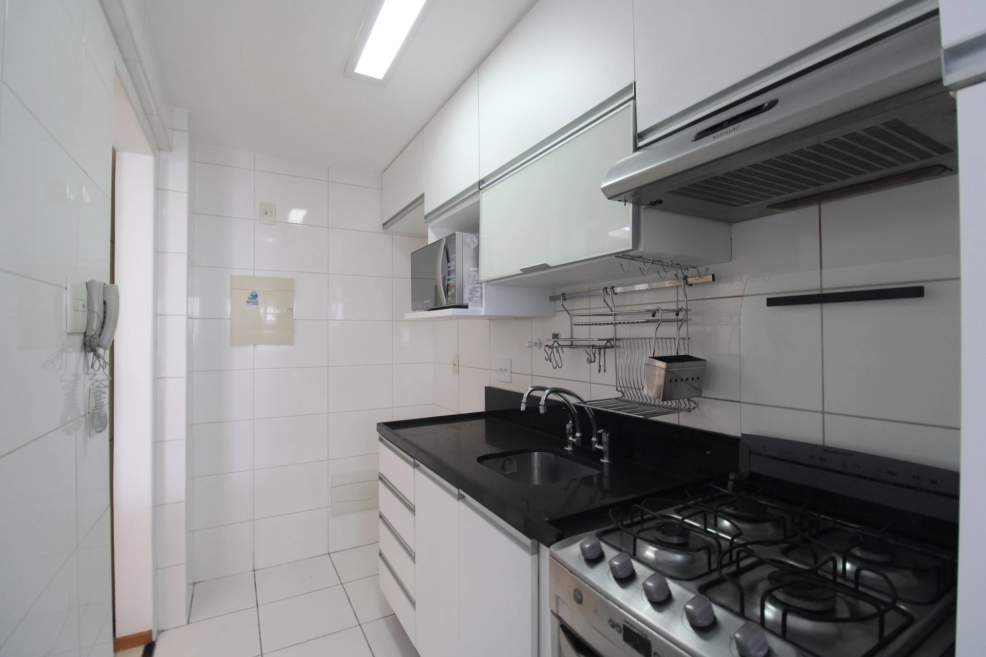 Apartment with 3 bedrooms and 2 bathrooms plus balcony — photo 9