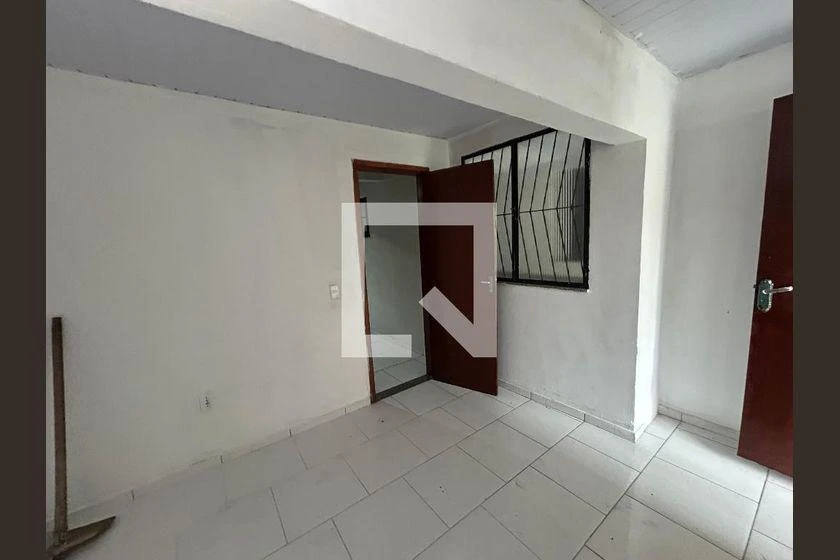 1-bedroom apartment with fitted kitchen and balcony — photo 18