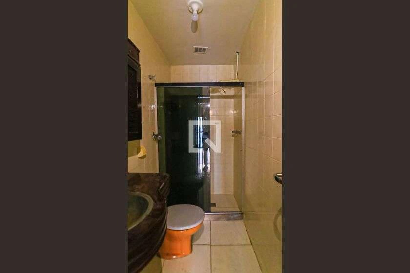 Apartamento para aluguel de 98 m² com 2 quartos e varanda