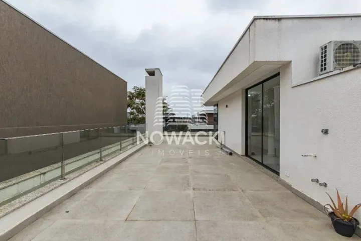 House with 4 bedrooms and 356 m² with integrated kitchen — photo 31