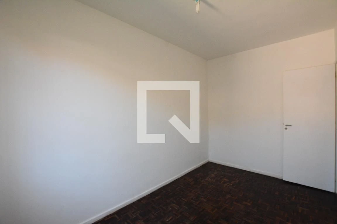 3-bedroom apartment with a private BBQ area — photo 29