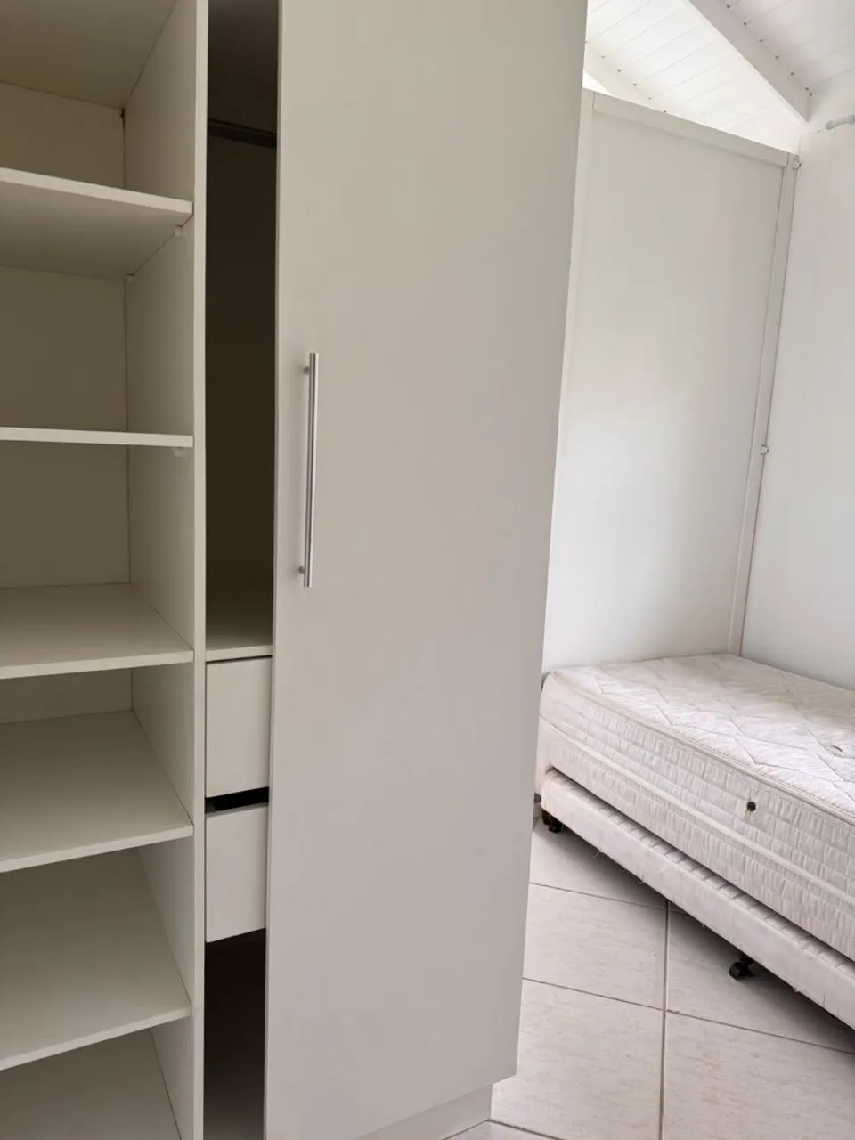 Furnished studio, 25 m² — photo 6