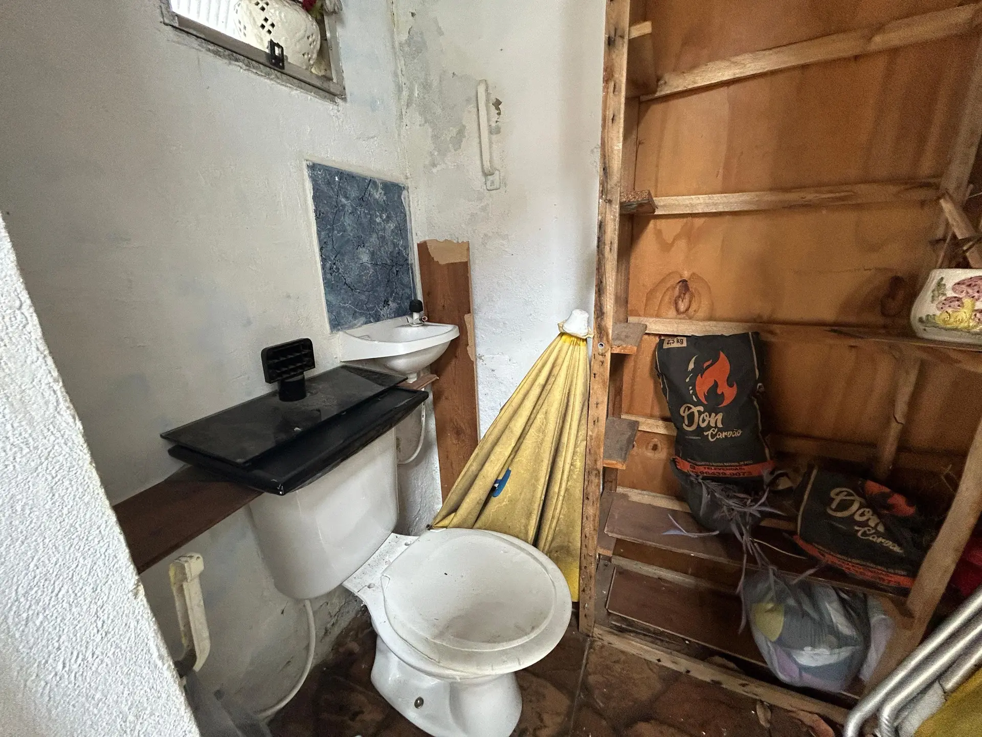 House for rent with 2 bedrooms, balcony and yard — photo 31