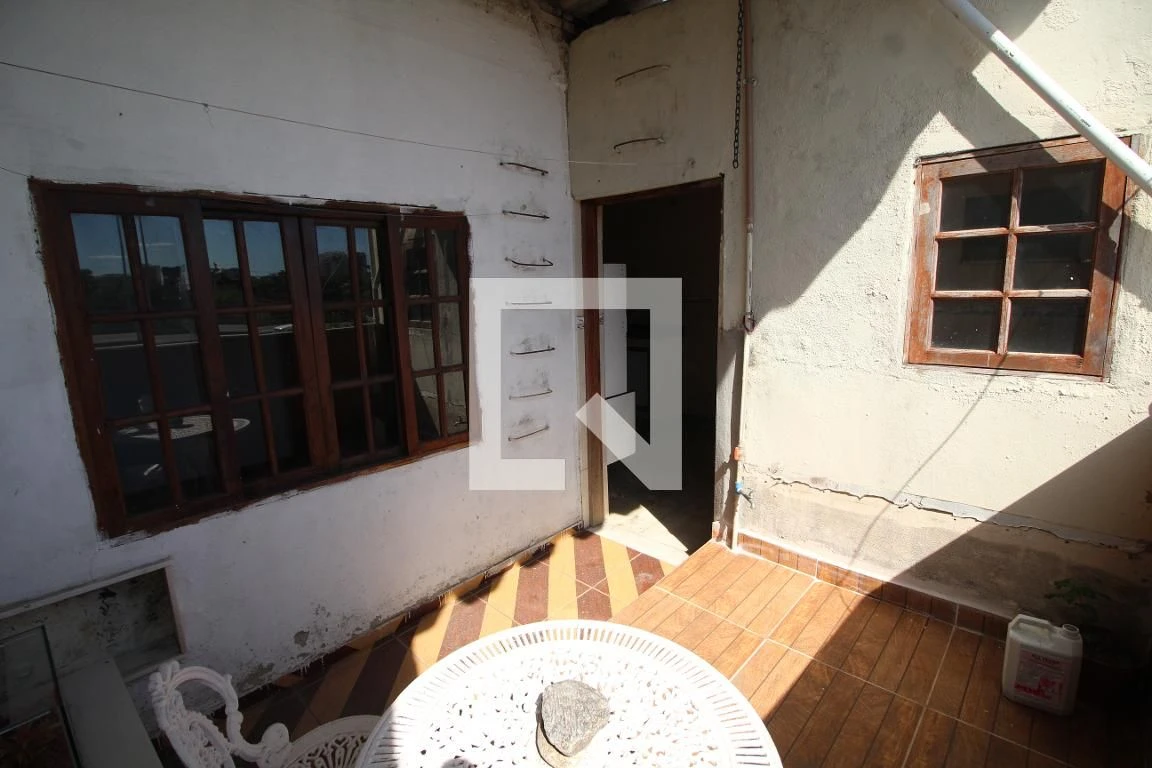 Apartment with 2 bedrooms and a balcony and closed kitchen — photo 17