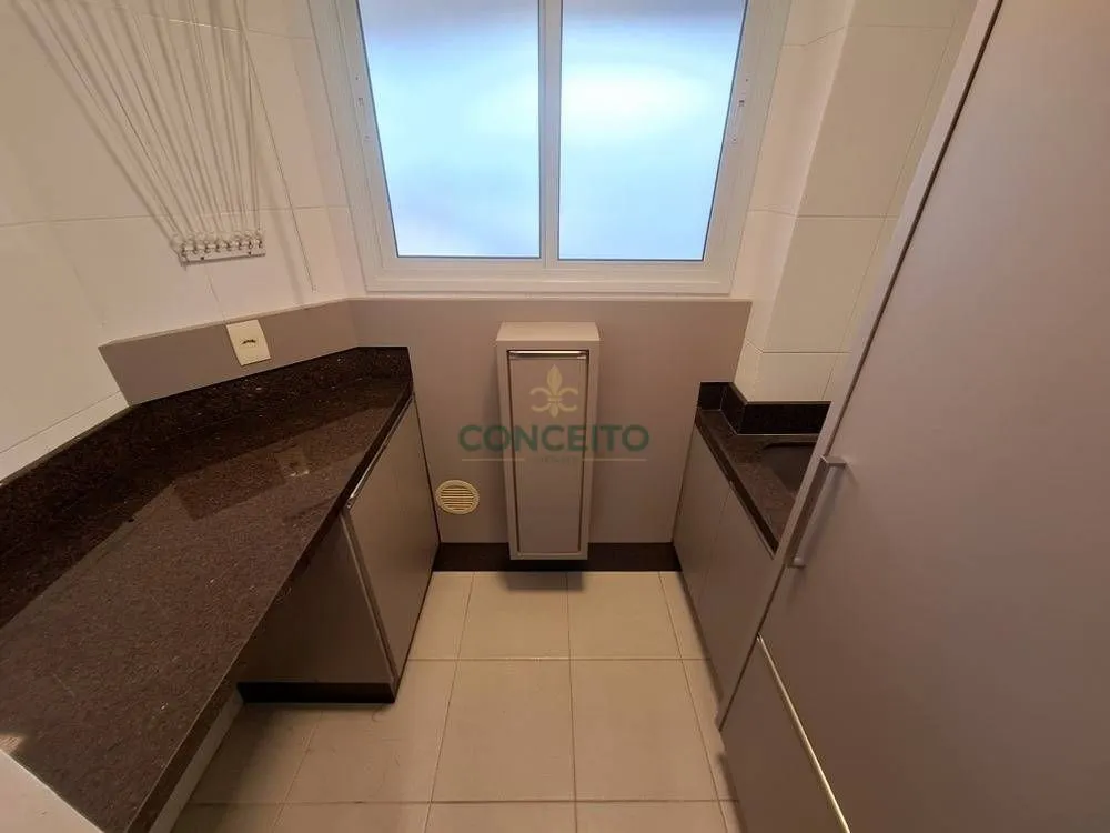 2-bedroom apartment with a walk-in closet in Florianópolis — photo 13