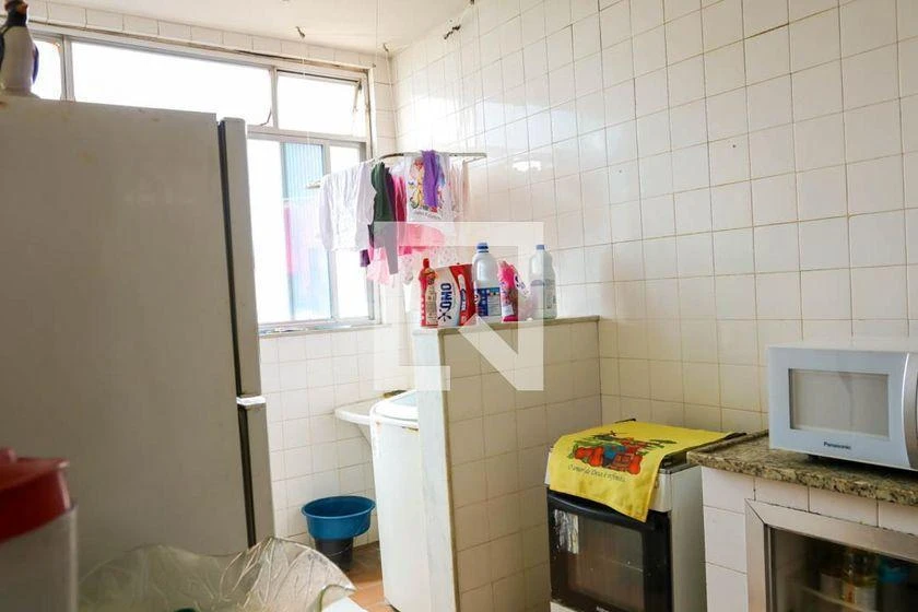 Furnished 2-bedroom apartment with 1 bathroom — photo 42