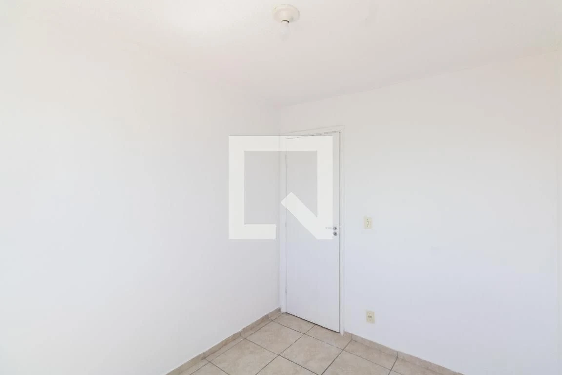Apartamento sem mobília de 2 quartos com vaga e cozinha aberta — photo 27