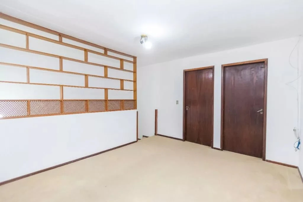 Two-story house with 3 bedrooms and 173 m², 2 parking — photo 30
