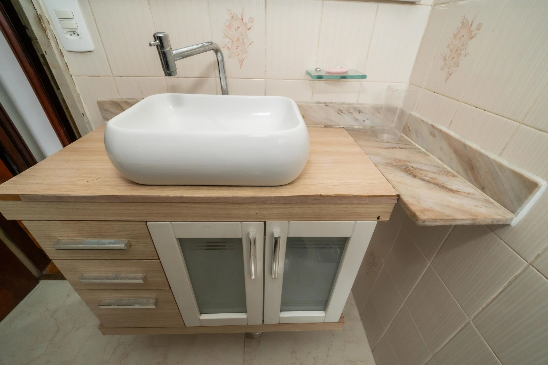 Garden in a 3-bedroom house, 200 m² — photo 16