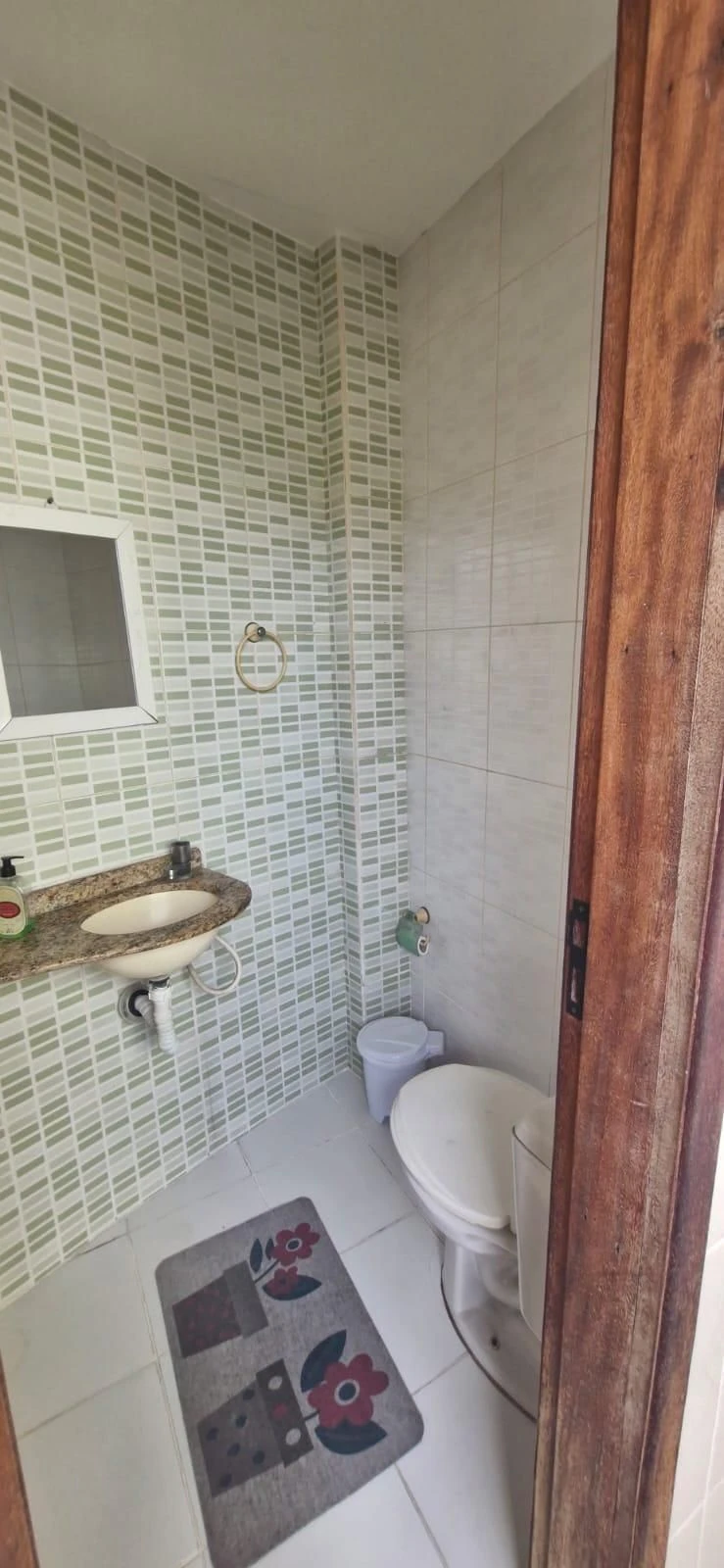 4-bedroom house with a private pool — photo 2