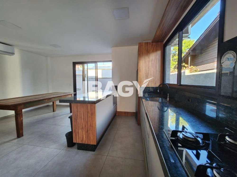 3-bedroom house 150 m² with 2 parking spaces — photo 2