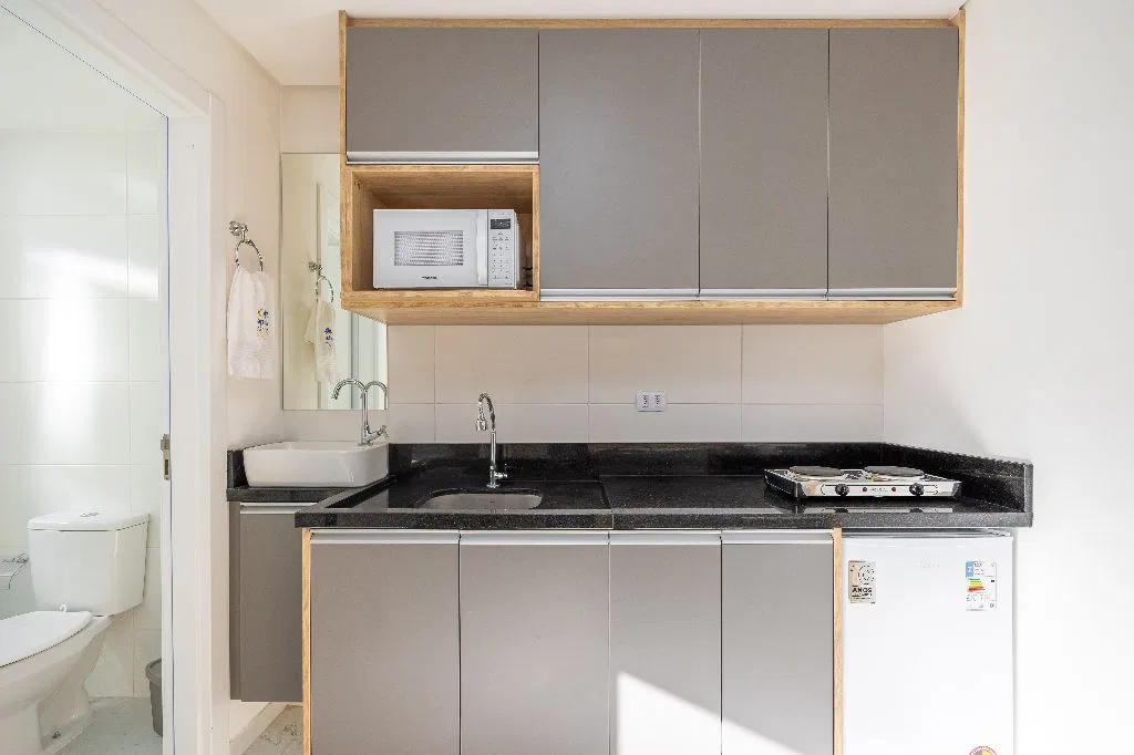 Furnished studio, 24 m², with a home office — photo 4