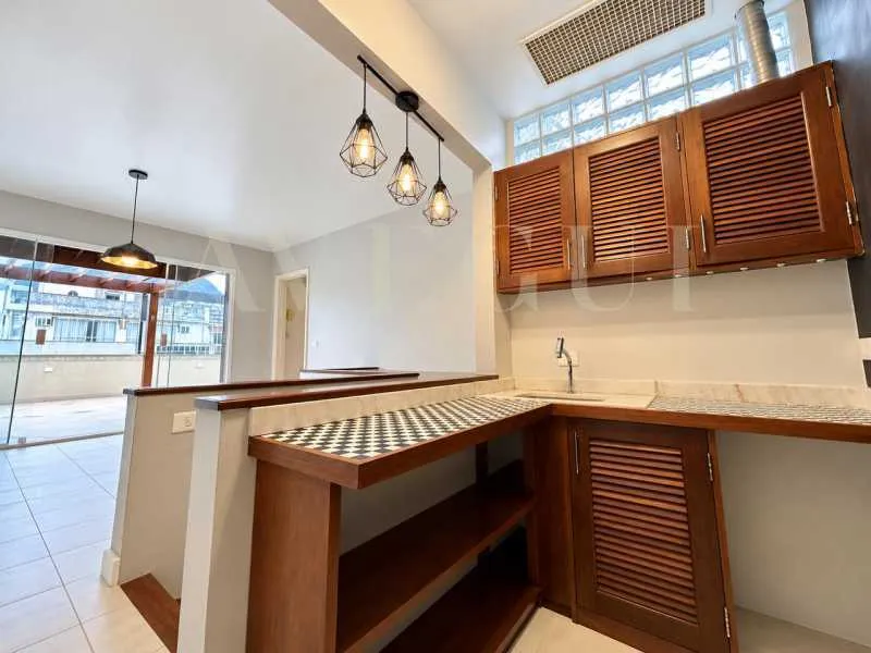 Гардеробна та 4 спальні: квартира 198 м² — photo 2