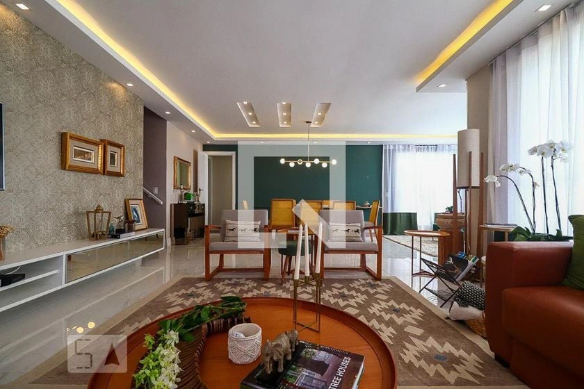 House, 450 m², with a private pool — photo 14