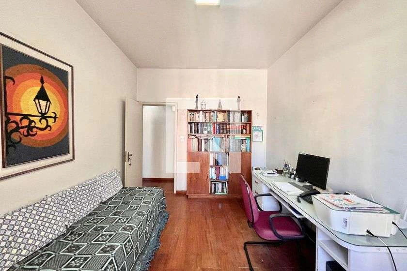 Furnished 3-bedroom apartment with 140 m² and 3 baths — photo 3