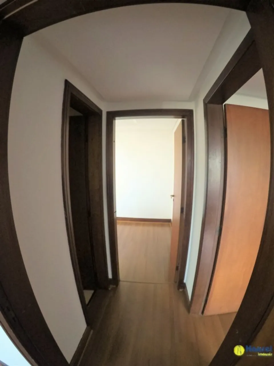 Apartamento de 3 quartos com cozinha a gás e varanda fechada — photo 8