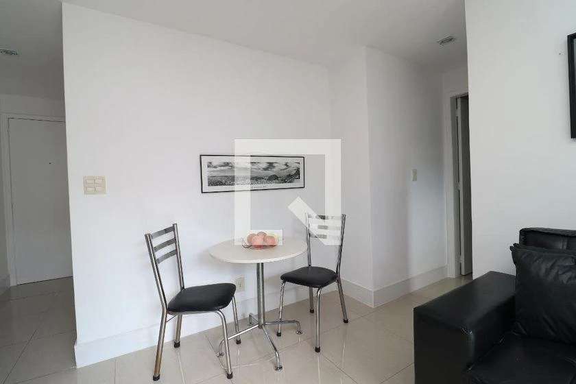 One-bedroom apartment with a home office in Rio de Janeiro — photo 6