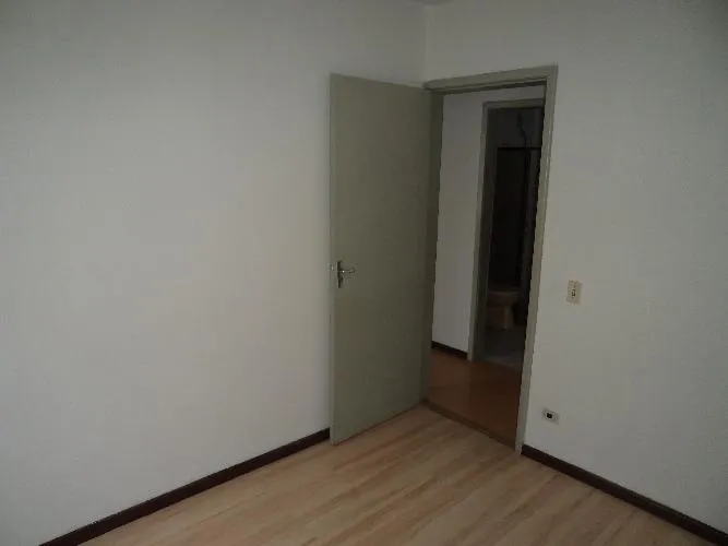 3-bedroom apartment with a closed kitchen — photo 15