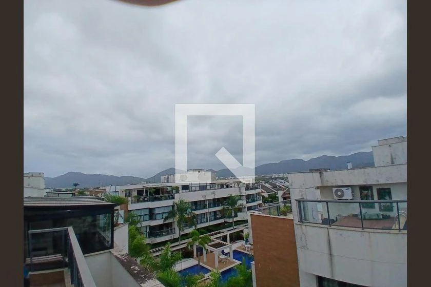 Mountain view in a 3-bedroom apartment, 137 m² — photo 27
