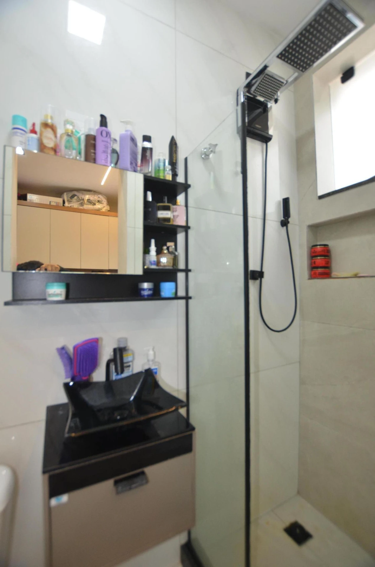 House, 200 m², with a washing machine — photo 20