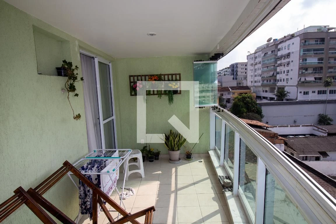 Furnished apartment with 3 bedrooms and 3 bathrooms — photo 11