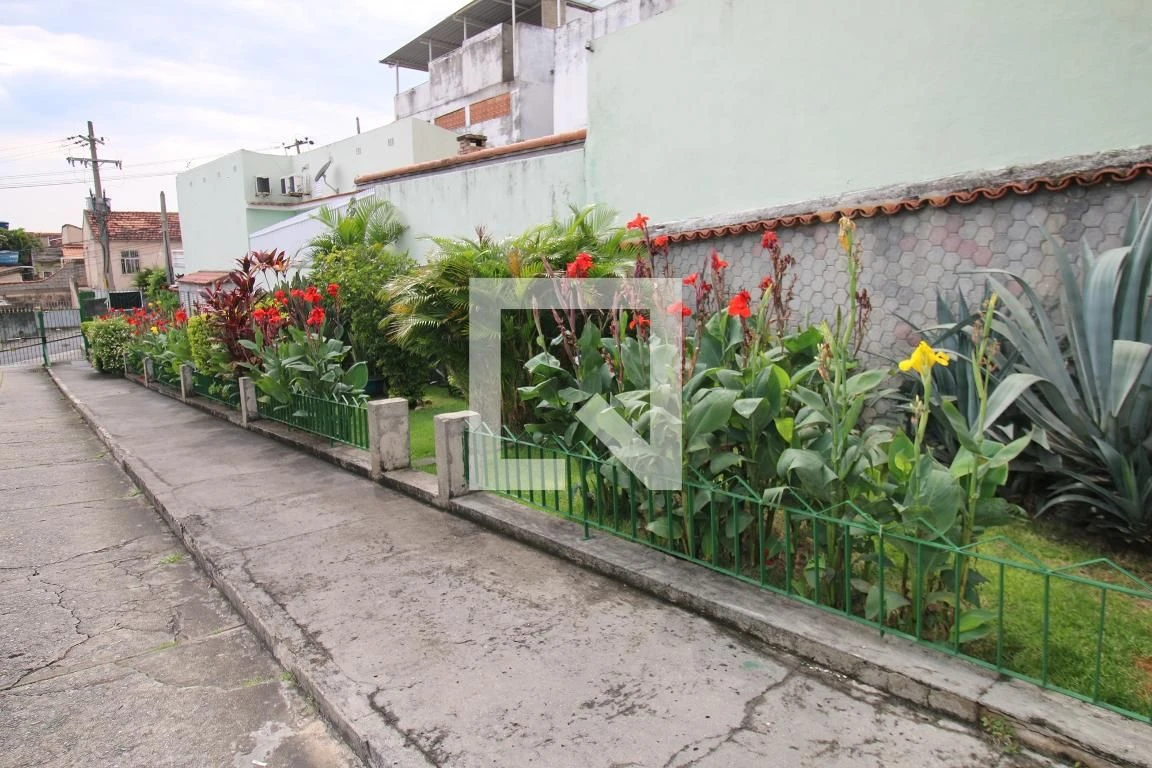 Apartamento mobiliado com 2 quartos e jardim privativo — photo 16