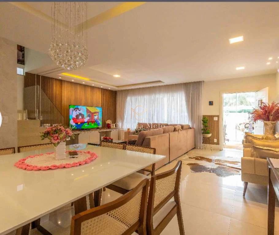 Casa mobiliada com 4 suítes e 6 banheiros, 300 m² — photo 11