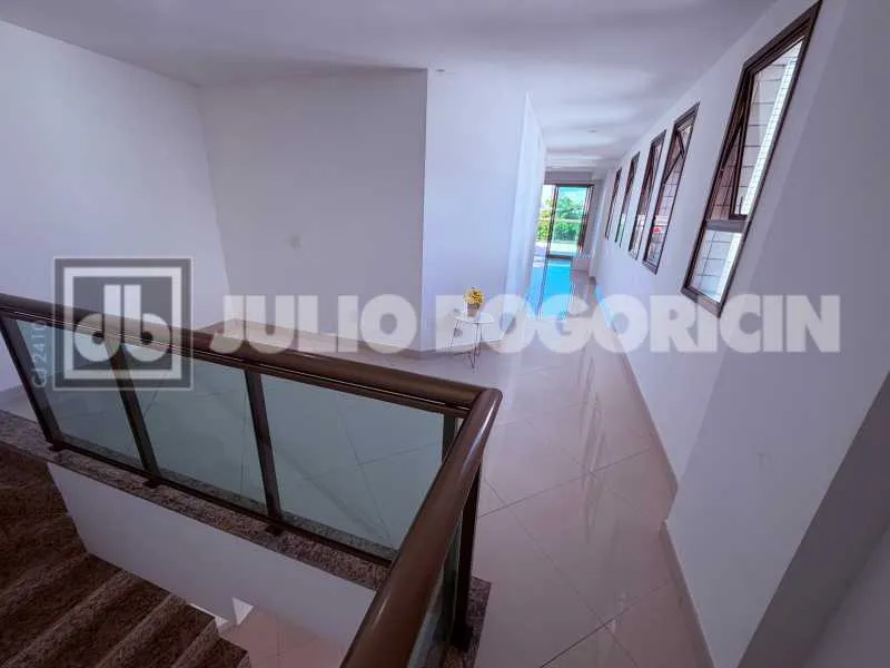 Duplex penthouse 300 m² with 5 bedrooms and 4 parking spots — photo 24