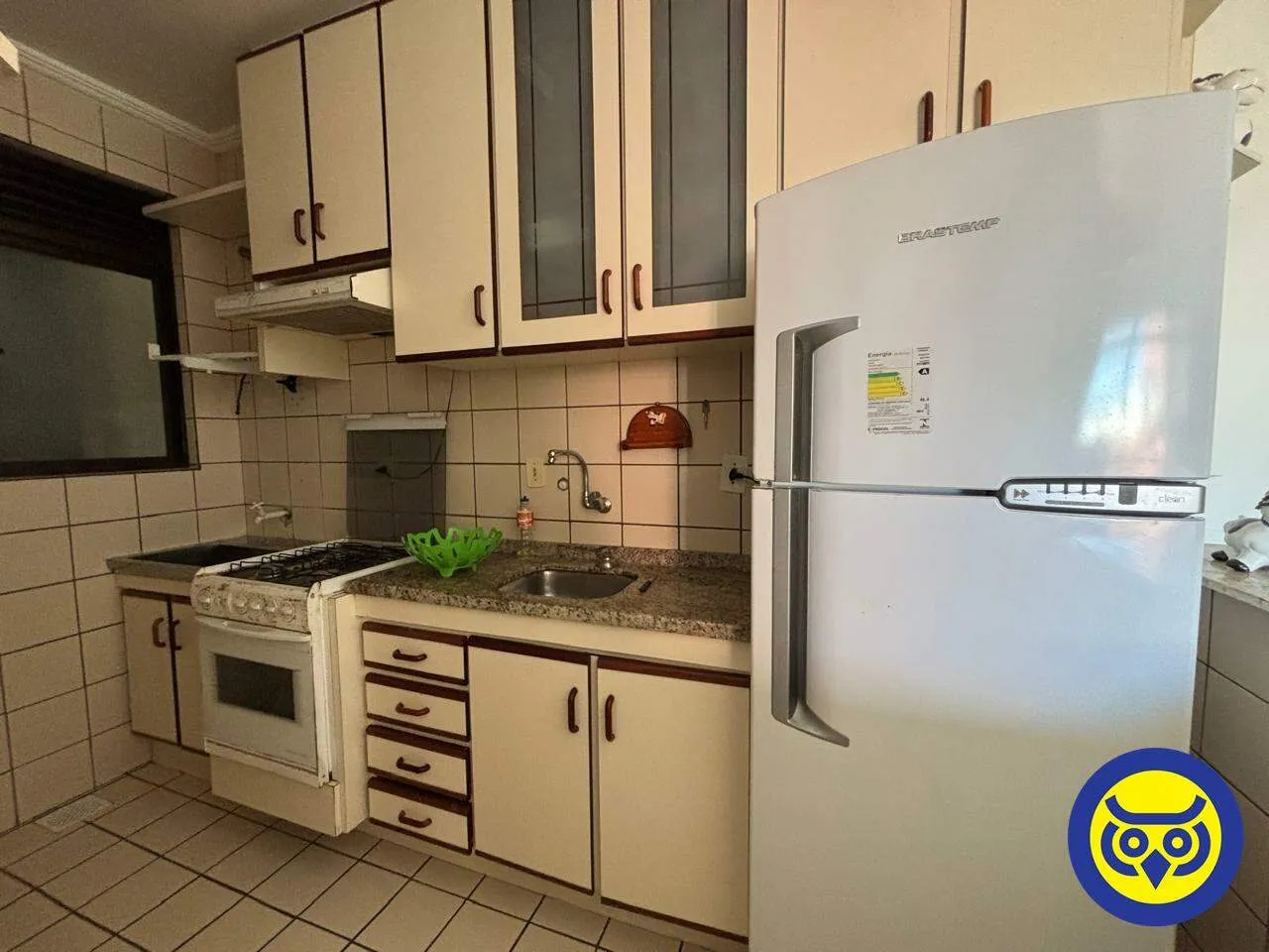 Furnished 1-bedroom apartment with balcony barbecue — photo 4