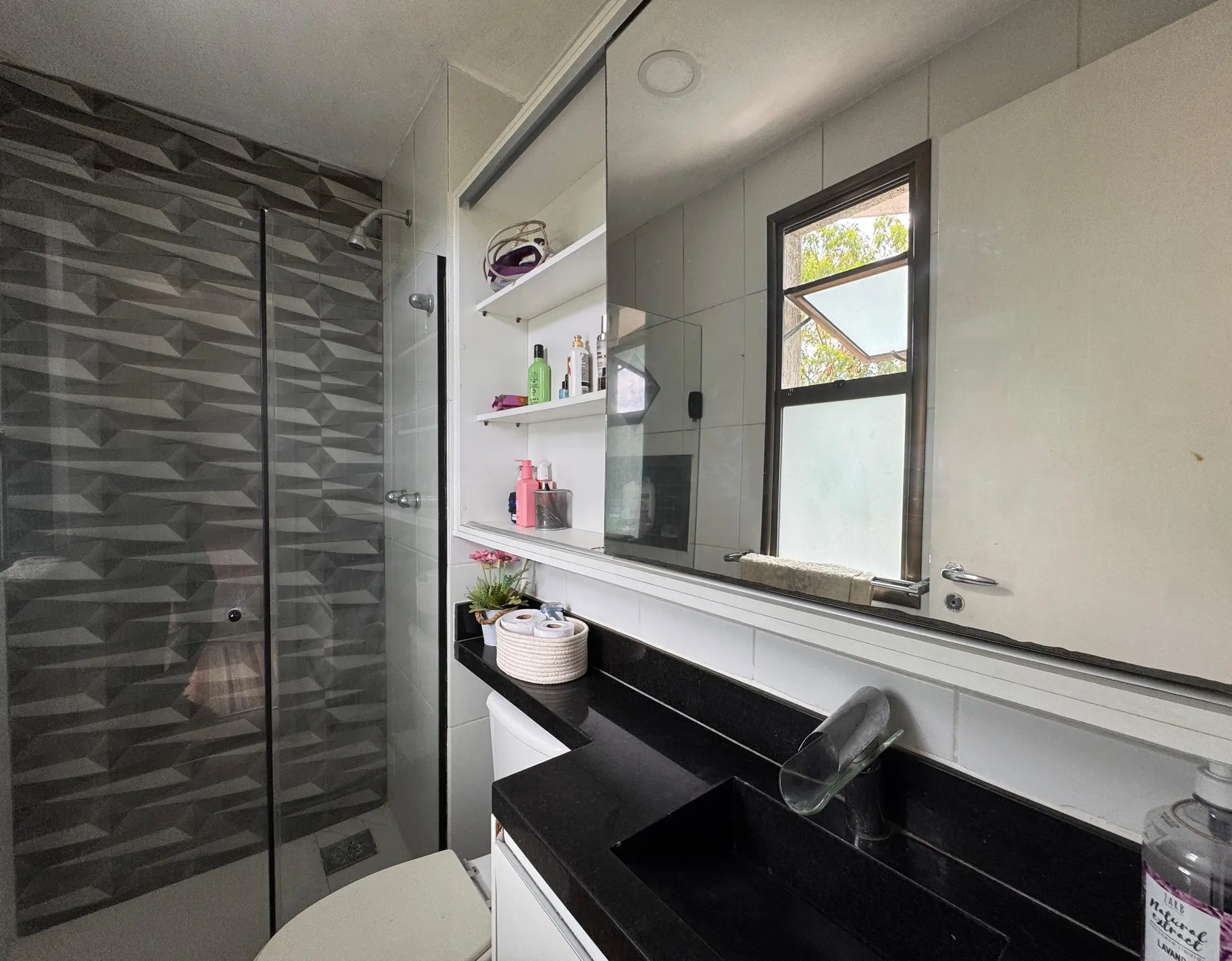 Glass-enclosed balcony in a 3-bedroom apartment, 96 m² — photo 40