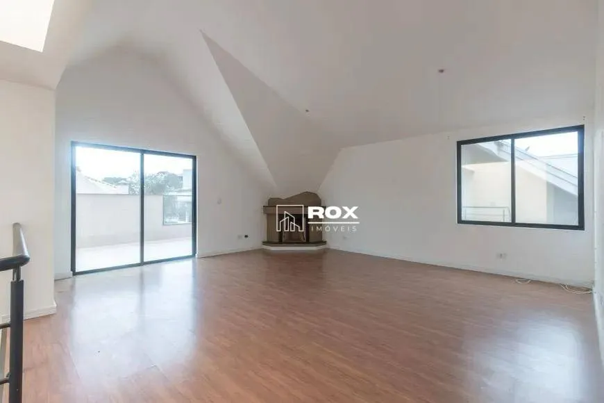 House with 4 en-suite bedrooms, 6 baths and 145 m² — photo 21