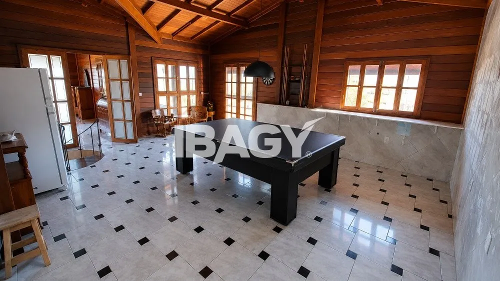 House, 280 m², with a water view — photo 2