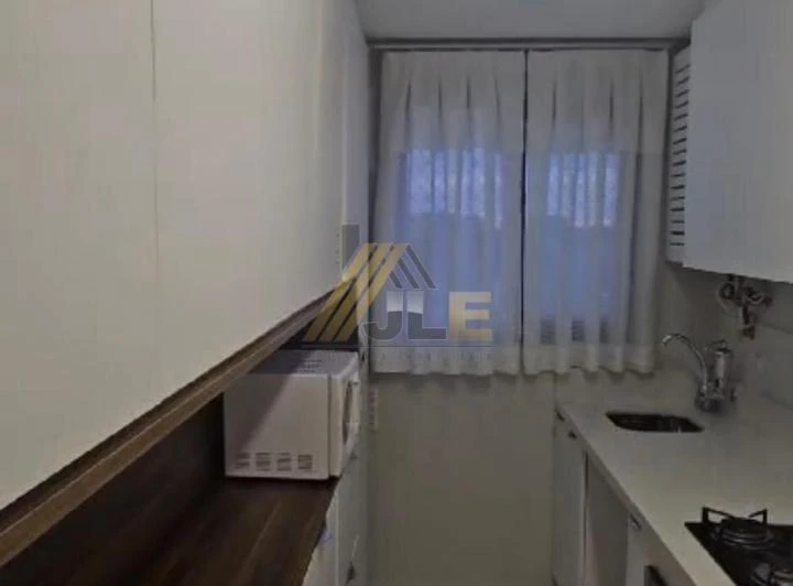 111 m² apartment with 2 bedrooms and a glassed-in balcony — photo 7
