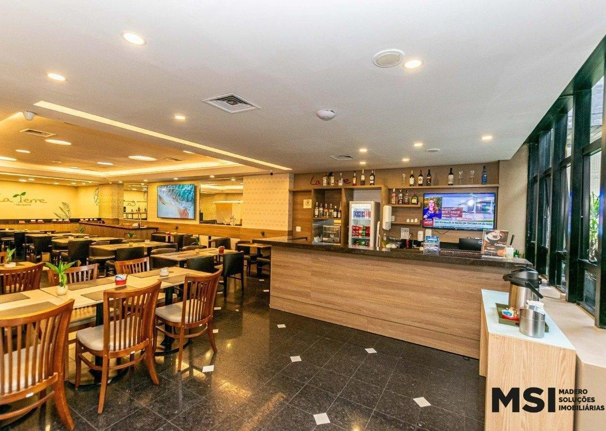Apartamento mobiliado de 1 quarto com vista para a cidade — photo 23