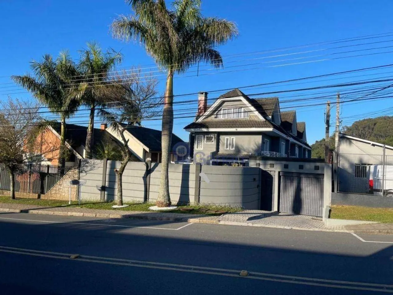 Sobrado mobiliado com 3 quartos, 4 banheiros e 4 vagas — photo 6