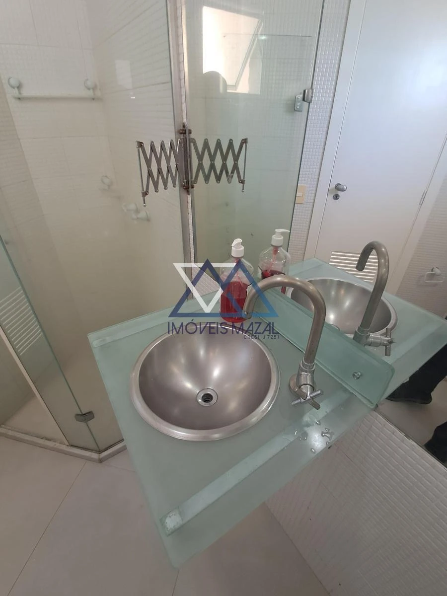 3-bedroom apartment in a building with a sauna — photo 23