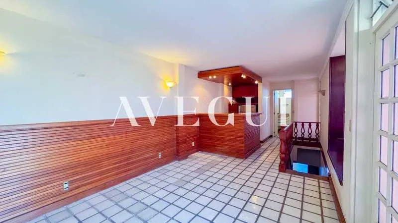 Unfurnished apartment with 4 bedrooms and floor-to-ceiling windows — photo 13