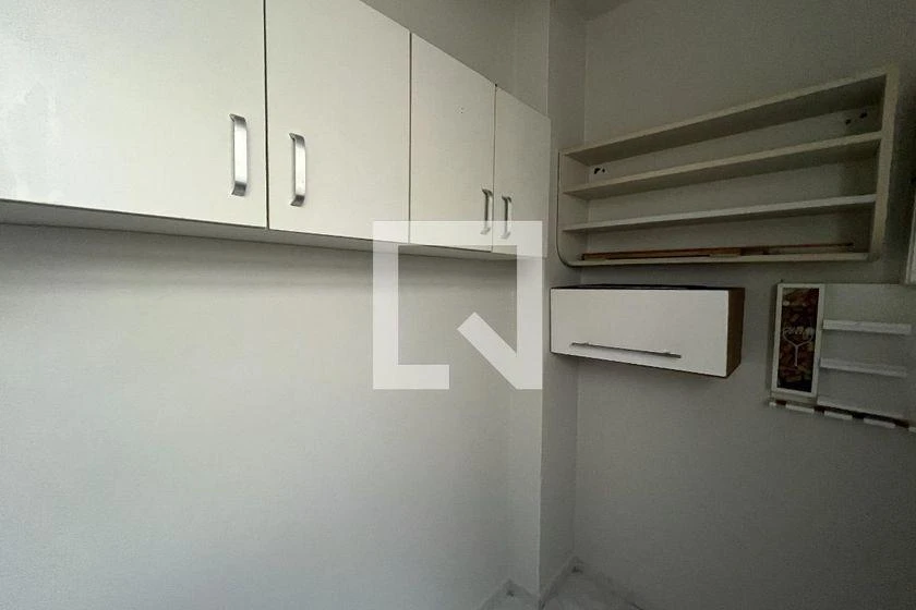 Деревянный пол или ламинат и 3 спальни: квартира 90 м² — photo 30