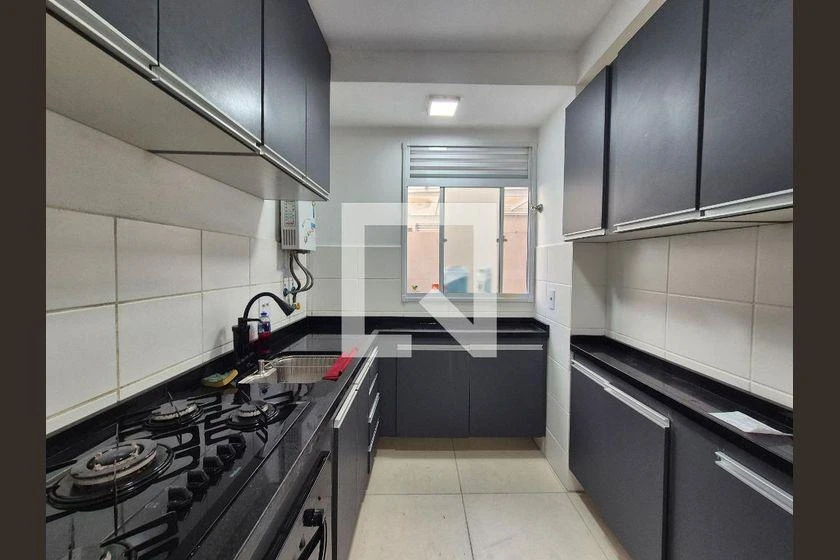 2-bedroom apartment in a building with a gym — photo 5