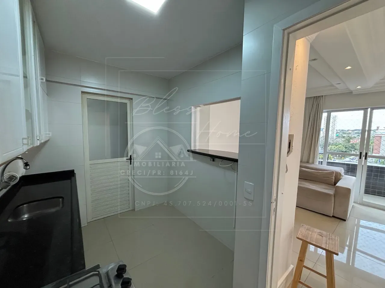 3-bedroom apartment with a closed kitchen and 2 bathrooms — photo 38
