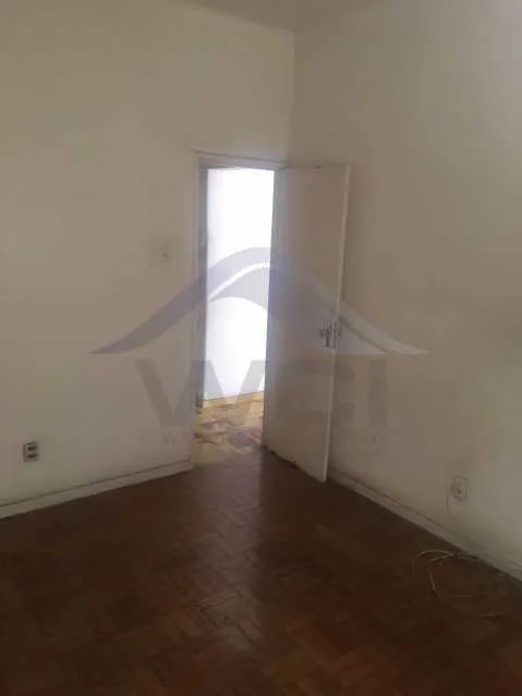 Unfurnished rental apartment with no parking and 2 baths