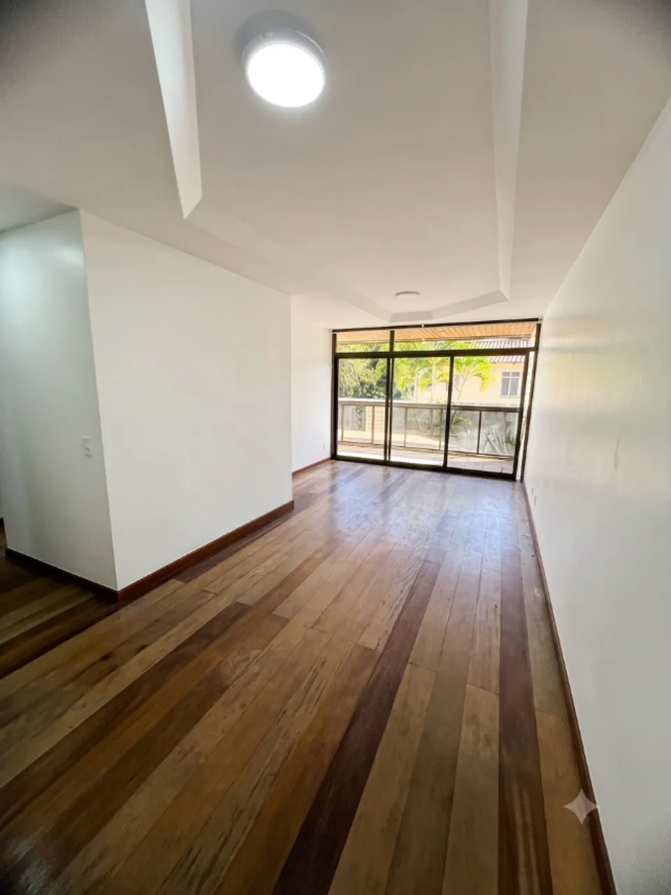 Apartamento de 3 quartos com cozinha fechada e 2 vagas — photo 5