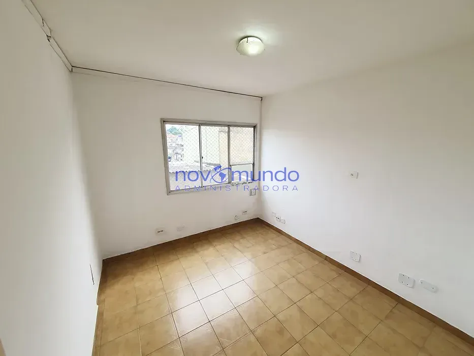 Two-bedroom apartment with balcony and 1 parking spot — photo 5